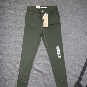 LEVI'S 720 High-Rise Super Skinny Jean